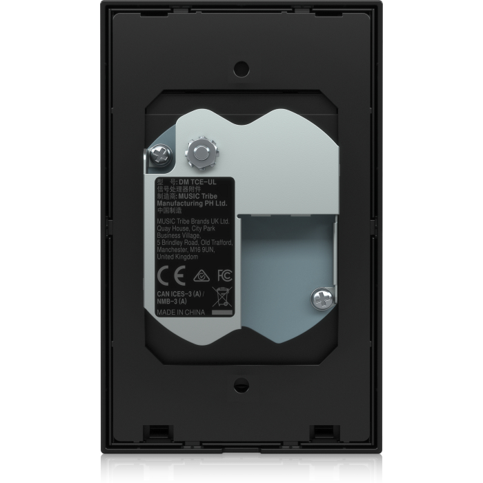 DM-TCE-UL_P0E6L_Rear_XL-1