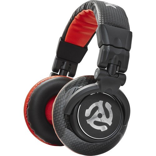 numark-red-wave-carbon-high-quality-full-range-headphones-1 numark-red-wave-carbon-high-quality-full-range-headphones-1