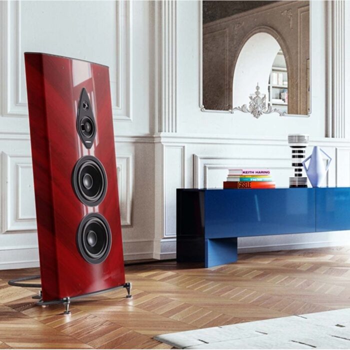 Stradivari-red-life