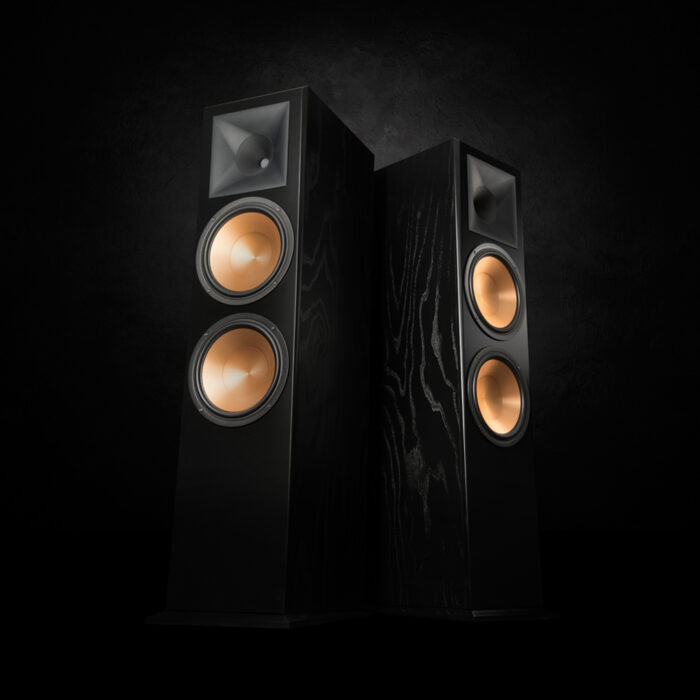 Klipsch_RF-7III_1064559_Black_lifestyle_1 Klipsch_RF-7III_1064559_Black_lifestyle_1